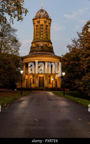 Eröffnet im Jahr 1859 die Congregational Church (Vereinigte Reformierte Kirche) in Saltaire ist Teil von Sir Titus Salze Model Village Stockfoto