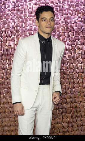 London, Großbritannien. 23 Okt, 2018. Rami Malek besucht die Weltpremiere von 'Bohemian Rhapsody' an SSE Wembley Arena. Credit: Gary Mitchell/SOPA Images/ZUMA Draht/Alamy leben Nachrichten Stockfoto