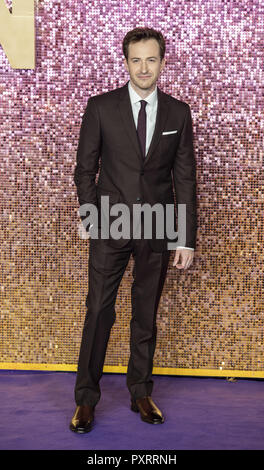 London, Großbritannien. 23 Okt, 2018. Joe Mazzello besucht die Weltpremiere von 'Bohemian Rhapsody' an SSE Wembley Arena. Credit: Gary Mitchell/SOPA Images/ZUMA Draht/Alamy leben Nachrichten Stockfoto