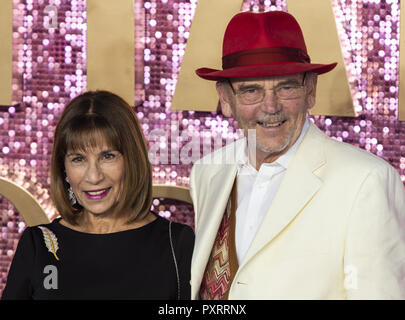 London, Großbritannien. 23 Okt, 2018. Kashmira Cooke und Mike Reid besucht die Weltpremiere von 'Bohemian Rhapsody' an SSE Wembley Arena. Credit: Gary Mitchell/SOPA Images/ZUMA Draht/Alamy leben Nachrichten Stockfoto