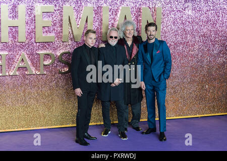 London, Großbritannien. 23. Oktober 2018. (L - R) Ben Hardy, Roger Taylor, Brian May und Gwilym Lee teilnehmen, besucht die Weltpremiere von 'Bohemian Rhapsody' an der SSE Wembley Arena in London. Credit: Wiktor Szymanowicz/Alamy leben Nachrichten Stockfoto