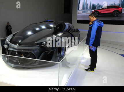 Oktober 24, 2018, Beijing, China - 2018 Internationale neue Energie und intelligente, vernetzte Fahrzeuge Konferenz startet in Peking, China. (Bild: © SIPA Asien über ZUMA Draht) Stockfoto