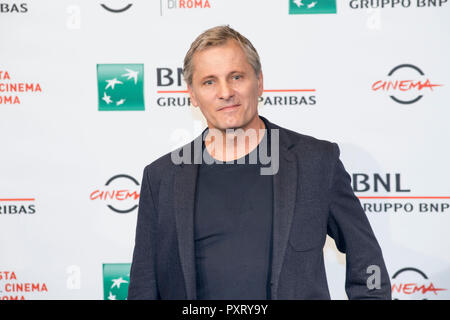 Rom, Italien. 24. Okt 2018. Rom, Italien. 24. Oktober, 2018. Viggo Mortensen die Teilnahme am Fotoshooting am 13 Rom Film Fest Quelle: Silvia Gerbino/Alamy Live News Credit: Silvia Gerbino/Alamy Live News Credit: Silvia Gerbino/Alamy leben Nachrichten Stockfoto