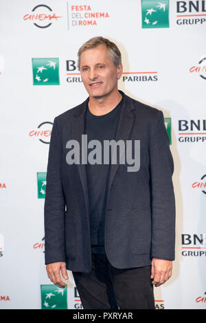 Rom, Italien. 24. Okt 2018. Rom, Italien. 24. Oktober, 2018. Viggo Mortensen die Teilnahme am Fotoshooting am 13 Rom Film Fest Quelle: Silvia Gerbino/Alamy Live News Credit: Silvia Gerbino/Alamy Live News Credit: Silvia Gerbino/Alamy leben Nachrichten Stockfoto