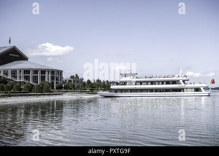 Festspielhaus in Füssen am Forggensee, Ostallgäu, Bayern, Deutschland, Festspielhaus Füssen am See Forggen, Ostallgäu, Bayern, Deutschland, Füssen, F Stockfoto