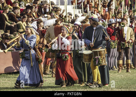 Mittelalterliche Spiele 5/6 der Landshuter Hochzeit in Landshut, Niederbayern, Bayern, Deutschland, Europa, mittelalterliche Spiele während der Landshut Mi Stockfoto