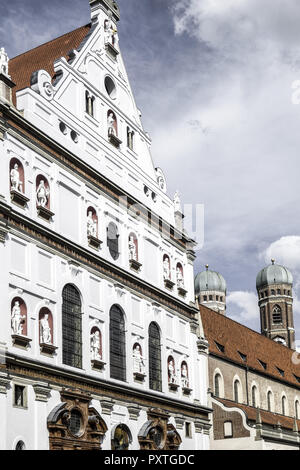 NeuhauserStrasse in der Kirche St. Michael, München, Bayern, Deutschland Stockfoto