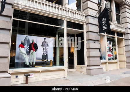 Hugo Boss Store im Viertel SoHo in New York City. Stockfoto