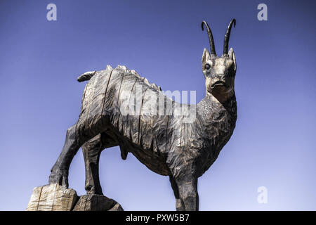 Gams-Skulptur von Mario Gasser am Zugspitzgipfel, Zugspitze, Wettersteingebirge, Tirol, Österreich, Europa, Chamois Skulptur von Mario Gasser an der Z Stockfoto