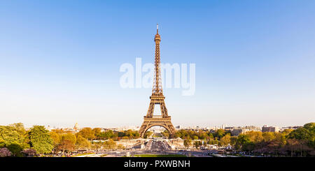 Frankreich, Paris, Panoramaaussicht, Place de Varsovie und Eiffelturm Stockfoto