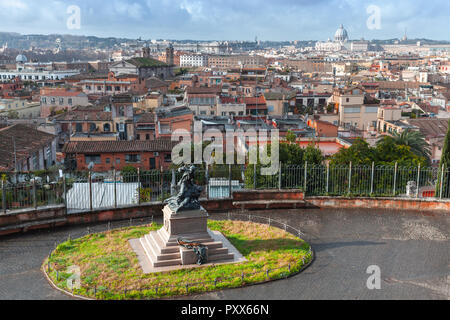 Enrico e Giovanni Cairoli Denkmal von Ercole Rosa, Villa Borghese, Rom, Italien Stockfoto