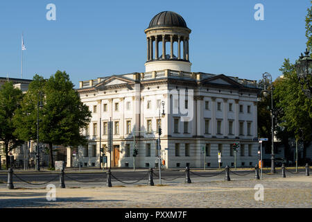 Berlin. Deutschland. Äußere des Das Museum Berggruen (Sammlung Berggruen), westlichen Stülerbau, Schloßstraße, Charlottenburg. Stockfoto