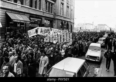 Verteidiger der konfessionellen Schule Protest gegen angebliche Govermental reform, Lyon, Frankreich Stockfoto