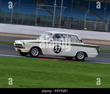 Mike Stephenson, Ford Lotus Cortina, HSCC, HRSR, historische Tourenwagen, Silverstone Endrunden historisches Rennen treffen, Silverstone, Oktober 2018, Autos, Cla Stockfoto