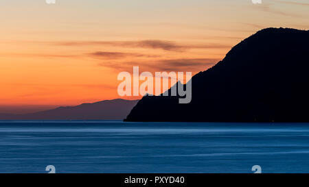 Schönen Sonnenuntergang auf Punta Mesco, Cinque Terre, Ligurien, Italien Stockfoto