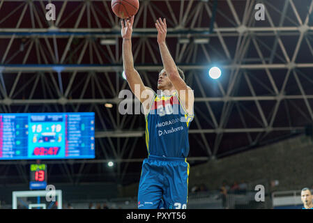 Andorra. 24. Oktober, 2018. Reggie Upshaw jr wirft der Kaste für Mora Banc Andorra EURO CUP Spiel zwischen Morabanc Andorra BC und Ratiopharm Ulm an Poliesportiu d'Andorra Stadion am 24. Oktober 2018 in Andorra La Vella. Stockfoto