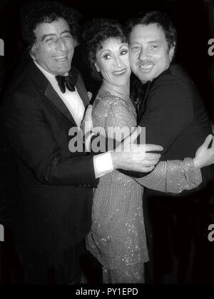 Tony Bennett, Chita Rivera und Cy Coleman 1978 Foto von Adam Schädel/PHOTOlink/MediaPunch Stockfoto