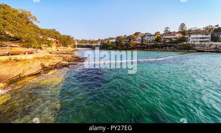 Shark net am Petersilie Bay finden im Vaucluse, Sydney. New South Wales, Australien Stockfoto
