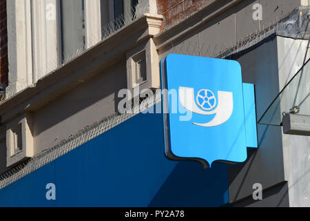 Yorkshire bank Logo außerhalb Yorkshire Bank briggate Leeds yorkshire United Kingdom Stockfoto