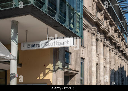 STUTTGART, DEUTSCHLAND - 30. SEPTEMBER 2018: die Fassade der Börse Stuttgart Gebäude Stockfoto