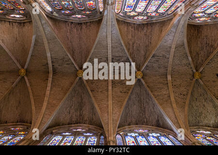 León, Spanien: Decke Detail des Mittelschiffes von Santa María de Kathedrale von León. Lokal wie Die Pulchra Leonina, der Mitte des 13. Jahrhunderts Kathedrale bekannt Stockfoto