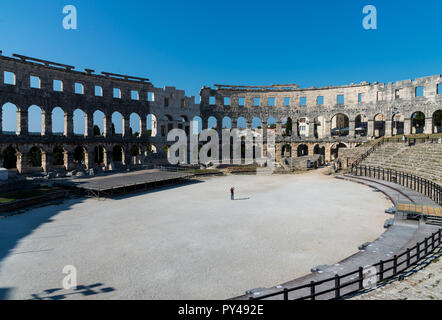 Römisches Amphitheater in Pula. Erbaut im 1. Jahrhundert n. Chr. Pula, Pola, Istrien, Kroatien Stockfoto