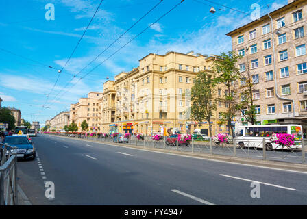 Kronshtadtskaya Ulitsa, am Connaught Place Metro Station, Kirovsky, Saint Petersburg, Russland Stockfoto