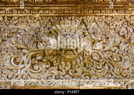 Stein gemeißelt Daemon Kala in Tempel Dekoration, Tempel Pura Kehen, balinesischen Hindu Tempel in Bangli, Bali, Indonesien Stockfoto