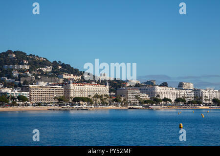 Skyline Cannes, eine Stadt an der französischen Riviera. Ort: Frankreich, Côte d'Azur, Europa. Foto V.D. Stockfoto