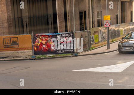 Rotterdam, Niederlande - 27. Mai: China Zirkus Werbung Plakat in Rotterdam am 27. Mai 2017. Rotterdam ist eine wichtige Hafenstadt in der niederländischen Provinz Stockfoto