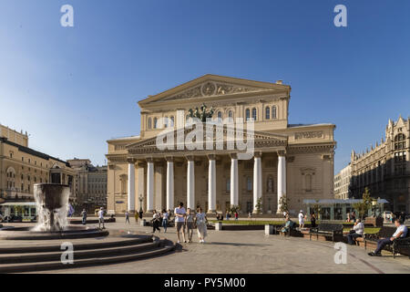 Moskau, Moskau, Russland. 27 Aug, 2018. Das Bolschoi Theater'', "eines der größten in Russland und einer der größten Oper und Ballett Theater in der Welt. Den Gründungstag des Bolschoi Theaters (die Schaffung der Truppe), ist am 17. März 1776. Es ist bei weitem der weltweit größte Ballet Company, mit mehr als 200 Tänzer. Credit: Alexey Bychkov/ZUMA Draht/Alamy leben Nachrichten Stockfoto