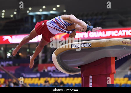 Doha, Katar. 26 Okt, 2018. Yul Moldauer (USA) beim Springen. GES/Turnen/Gymnastik Weltmeisterschaften in Doha, Qualifizierung, 26.10.2018 - GES/Turnen/Gymnastik Weltmeisterschaften, Doha/Katar: 26.10.2018 - | Verwendung der weltweiten Kredit: dpa/Alamy leben Nachrichten Stockfoto