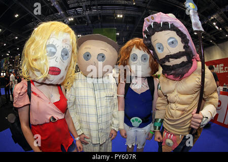 London, Großbritannien. 26. Oktober 2018. Teilnehmer verkleidet am ersten Tag der MCM London Comic Con an Excel, London, Großbritannien - 26 Okt 2018 Quelle: Paul Brown/Alamy leben Nachrichten Stockfoto