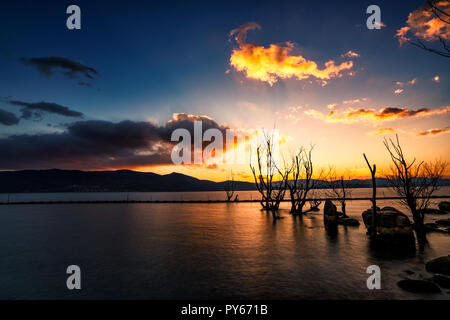 Erhai See bei Sonnenaufgang Stockfoto