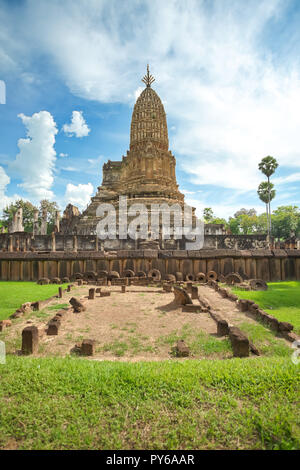 Wat Phra Si Ratana Mahathat in Si Satchanalai Historical Park, Provinz Sukhothai, Thailand. Stockfoto