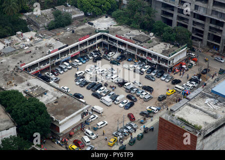 Luftaufnahme von Gulshan Norden Paka Markt in der Nähe Gulshan-2 Kreis in Dhaka, Bangladesh. Stockfoto