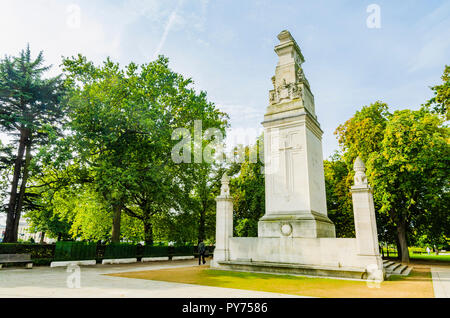 Die Southampton Ehrenmal ist ein Stein Denkmal am Watt Park in Southampton, England, die sich ursprünglich an die Opfer des Ersten Weltkrieges gewidmet. Sou Stockfoto