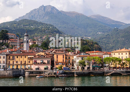 Die Stadt von Menaggio am Comer See in den italienischen Bergen Stockfoto