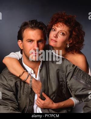 Original Film Titel: Bull Durham. Englischer Titel: Bull Durham. Jahr: 1988. Regie: Ron Shelton. Stars: Susan Sarandon; Kevin Costner. Quelle: ORION BILDER / Album Stockfoto