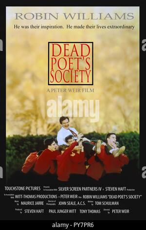 Original Film Titel: Dead Poets Society. Englischer Titel: Dead Poets Society. Jahr: 1989. Regie: Peter Weir. Credit: TOUCHSTONE PICTURES/Album Stockfoto