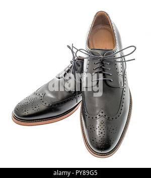 Ein paar mens Schwarz wingtip Kleidung Schuhe auf einem isolierten Hintergrund Stockfoto