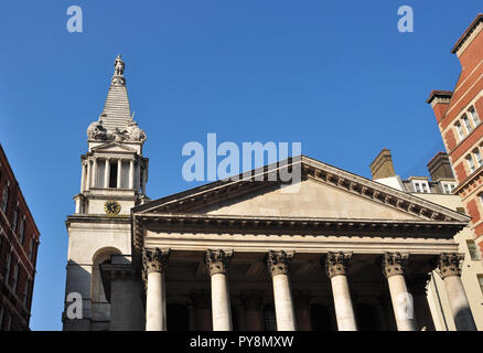 St.-Georgs Pfarrkirche, Bloomsbury, London, England, Vereinigtes Königreich Stockfoto