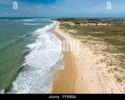 "Ile d'Oleron" Insel (vor den Küsten des westlichen Frankreich): Strand "Plage Les Huttes" in Saint-Denis-d'Oléron Stockfoto