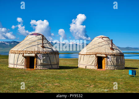 Kirgisistan, Naryn Provinz, Song Kol See, der kirgisischen Nomaden Jurtencamp Stockfoto