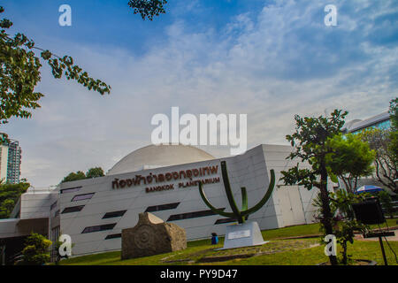 Bangkok, Thailand - November 4, 2017: Bangkok Planetarium, das älteste Planetarium in Thailand und Südostasien. Es ist an der Sukhumvit Road in B Stockfoto