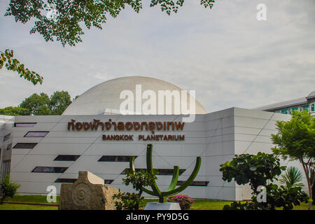 Bangkok, Thailand - November 4, 2017: Bangkok Planetarium, das älteste Planetarium in Thailand und Südostasien. Es ist an der Sukhumvit Road in B Stockfoto