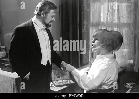 Original Film Titel: DER ELEFANT MENSCH. Englischer Titel: THE ELEPHANT MAN. Jahr: 1980. Regie: David Lynch. Stars: John Hurt; Anthony Hopkins. Quelle: Paramount Pictures/Album Stockfoto