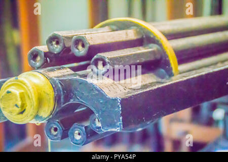 Jahrgang alte Gatling Gun, einer der bekanntesten frühen Rapid-fire Feder, Hand durchgedreht Waffen und ein Vorläufer der modernen Maschinengewehr. Stockfoto