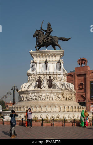 Maharaja Ranjit Singh Statue, Amritsar, Punjab, Indien Stockfoto