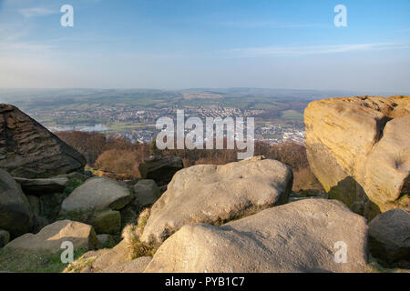 Blick auf Otley Stadt von der überraschung Blick auf Otley Chevin Stockfoto